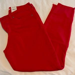 NEVER WORN, Lucky Brand, Red Lolita low rise skinny jean in a size 12 / 31.